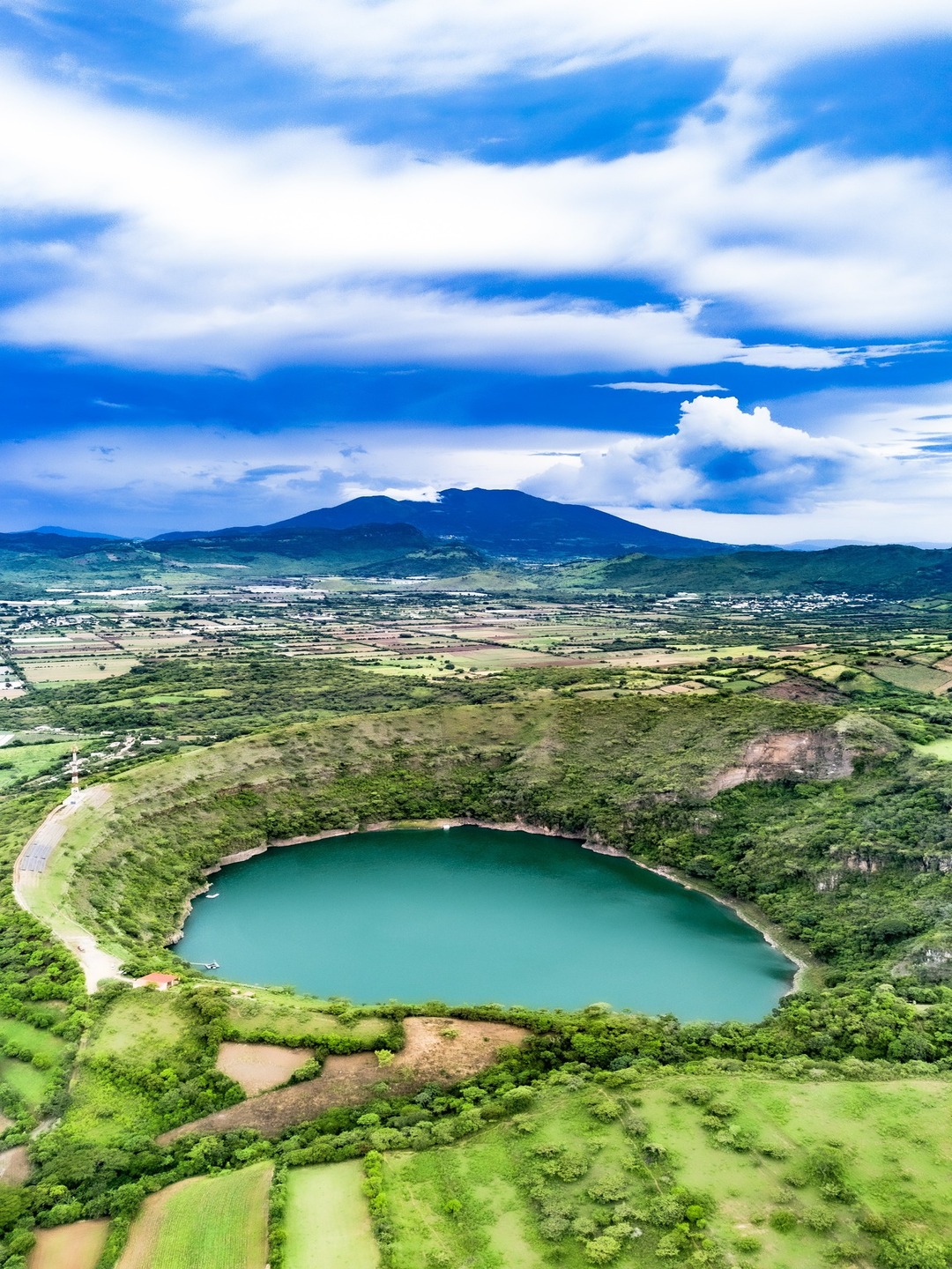 LAGUNA DEL HOYO
